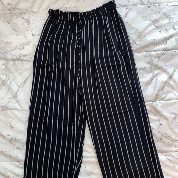 American Eagle Flowy Pinstripe Pants - Picture 3 of 5